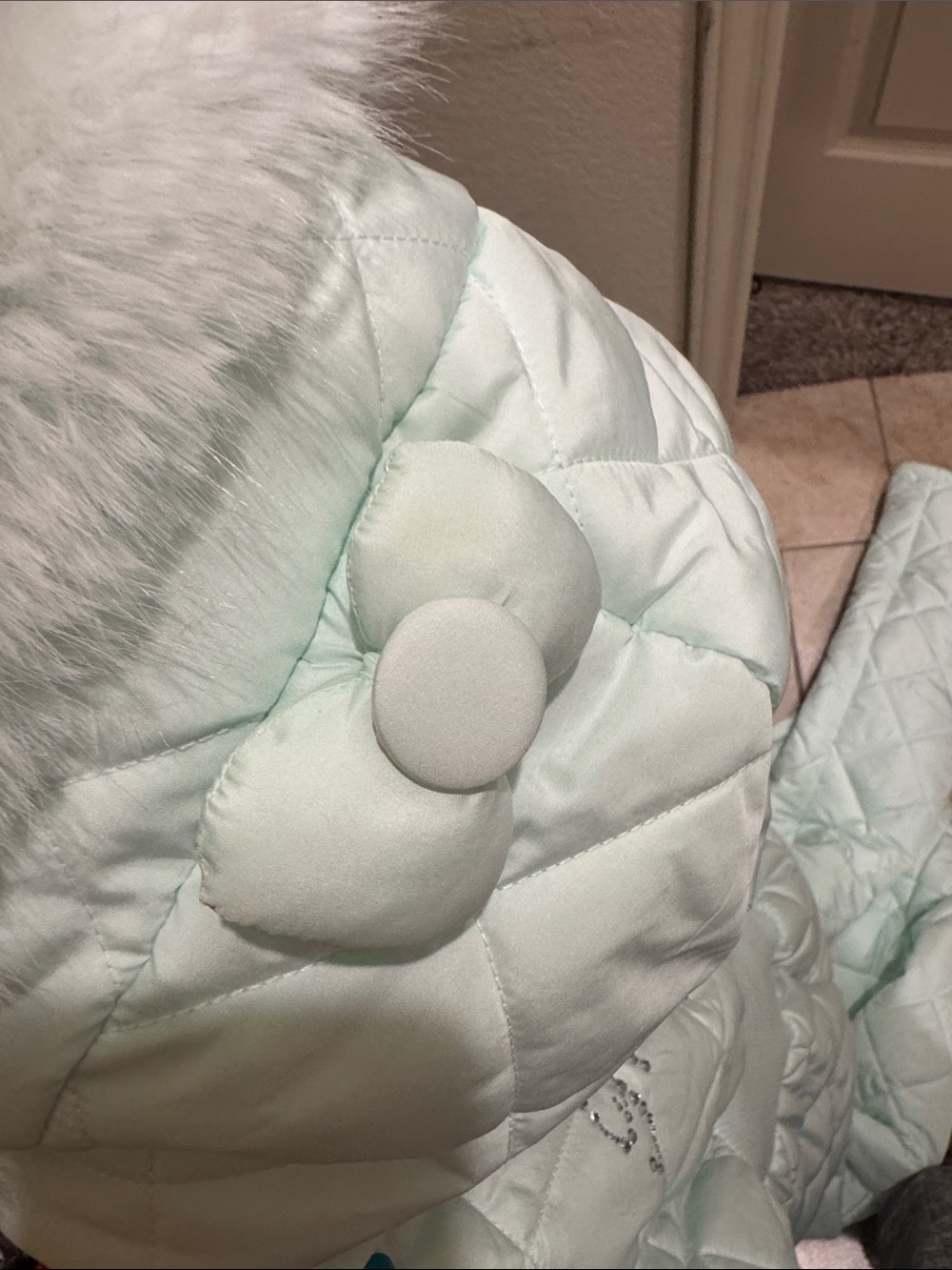 Hello Kitty Mint Quilted One-Piece Footie with Faux Fur Hood SZ Small - Picture 5 of 6